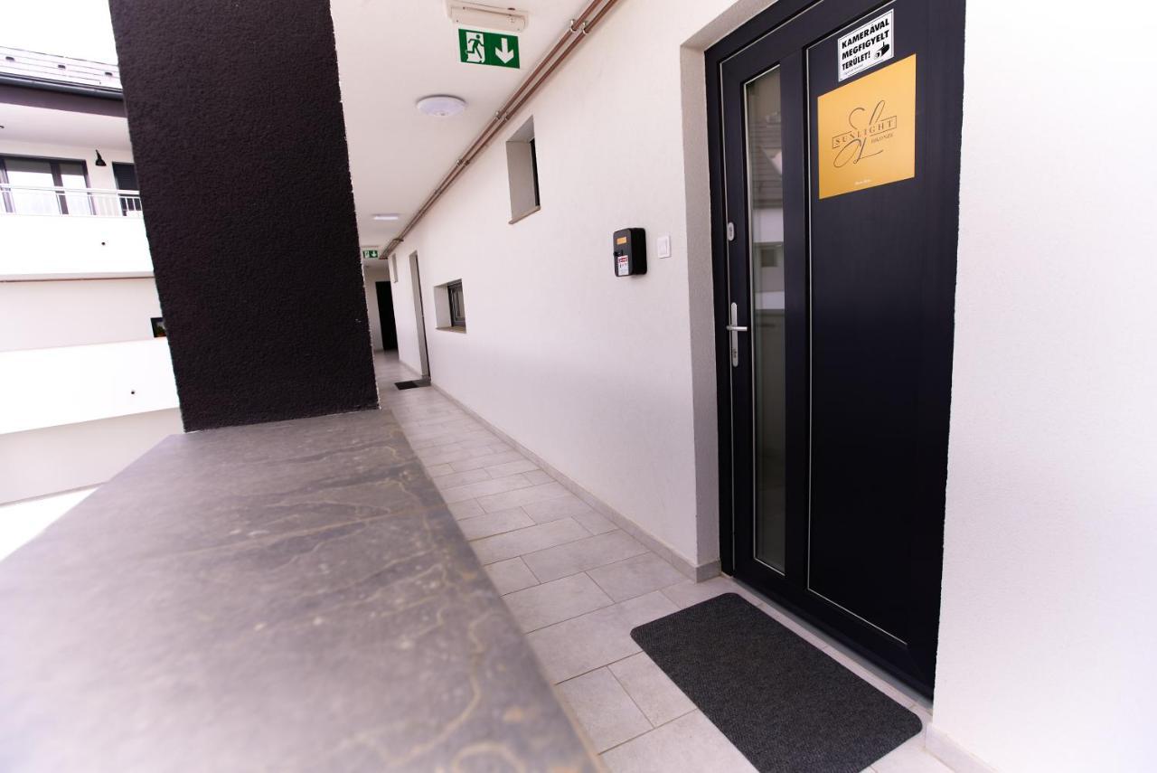 Ferienwohnung Starlight Bronze Szeged- Exclusive Exterior foto